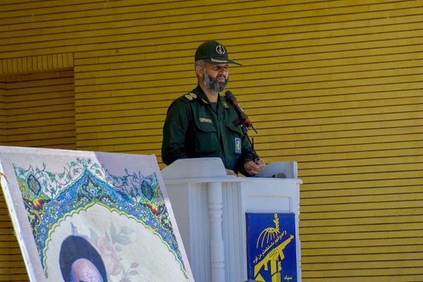 مرحله چهارم رزمایش کمک مومنانه در شهرستان آباده با توزیع ۳۰۰۰ بسته معیشتی مرحله چهارم رزمایش کمک مومنانه در شهرستان آباده با توزیع ۳۰۰۰ بسته معیشتی