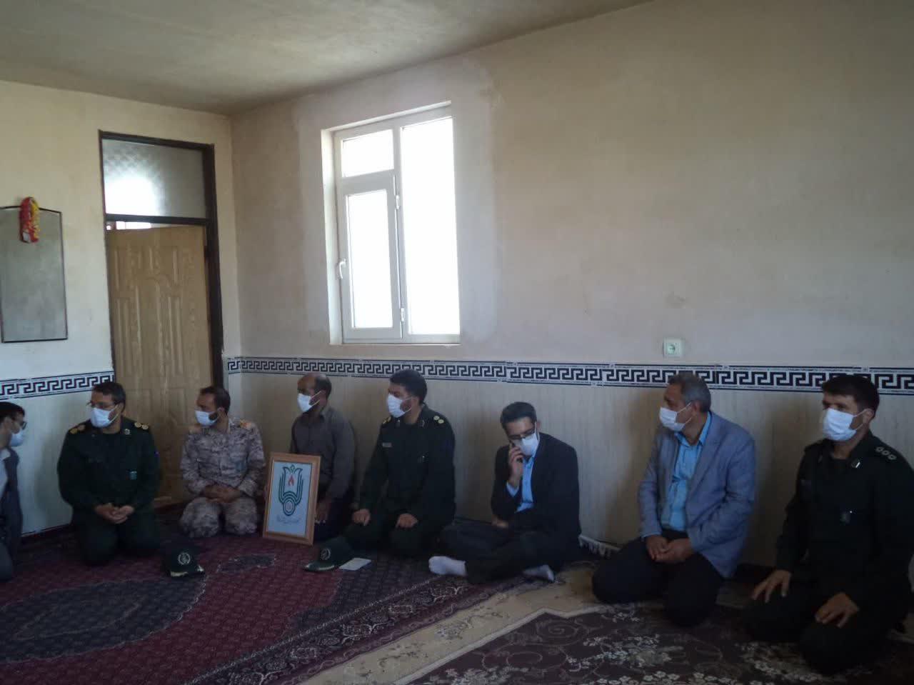 دیدارجانشین فرمانده سپاه انصارالمهدی(عج)استان زنجان با چهار خانواده شهید ماهنشانی