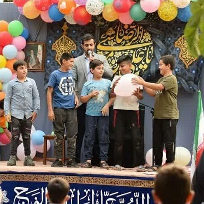 برپایی ایستگاه صلواتی توزیع شیرینی و شربت