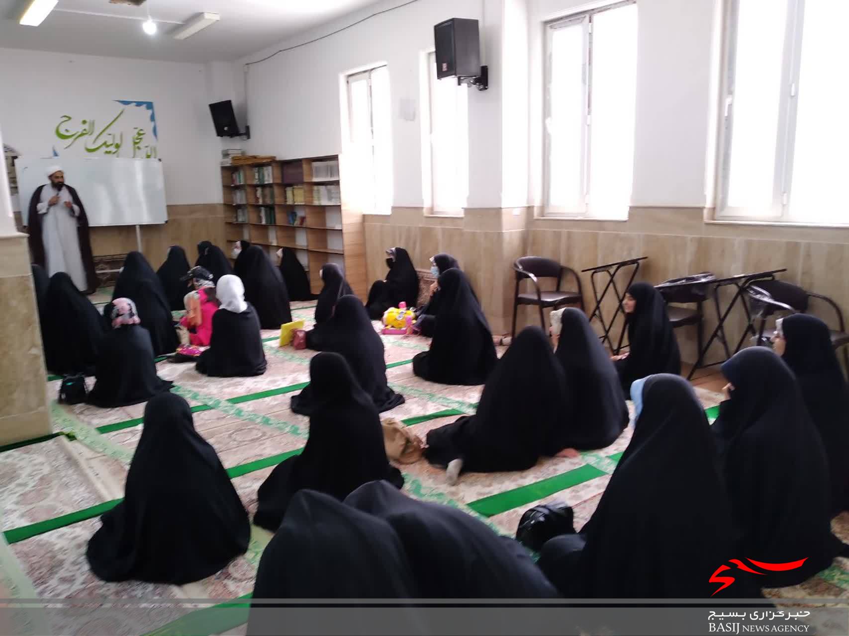 کارگاه آموزشی دختران صالحینی کارگاه آموزشی دختران صالحینی