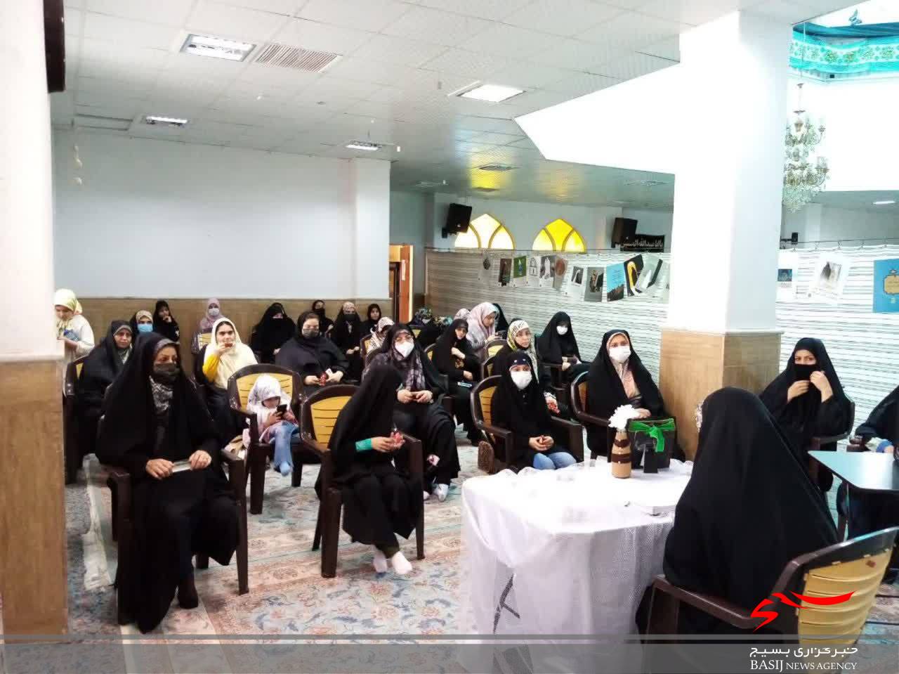 کارگاه تربیتی مادر و دختر