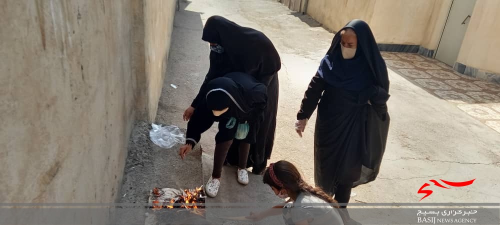 چهل&lrm;منبر