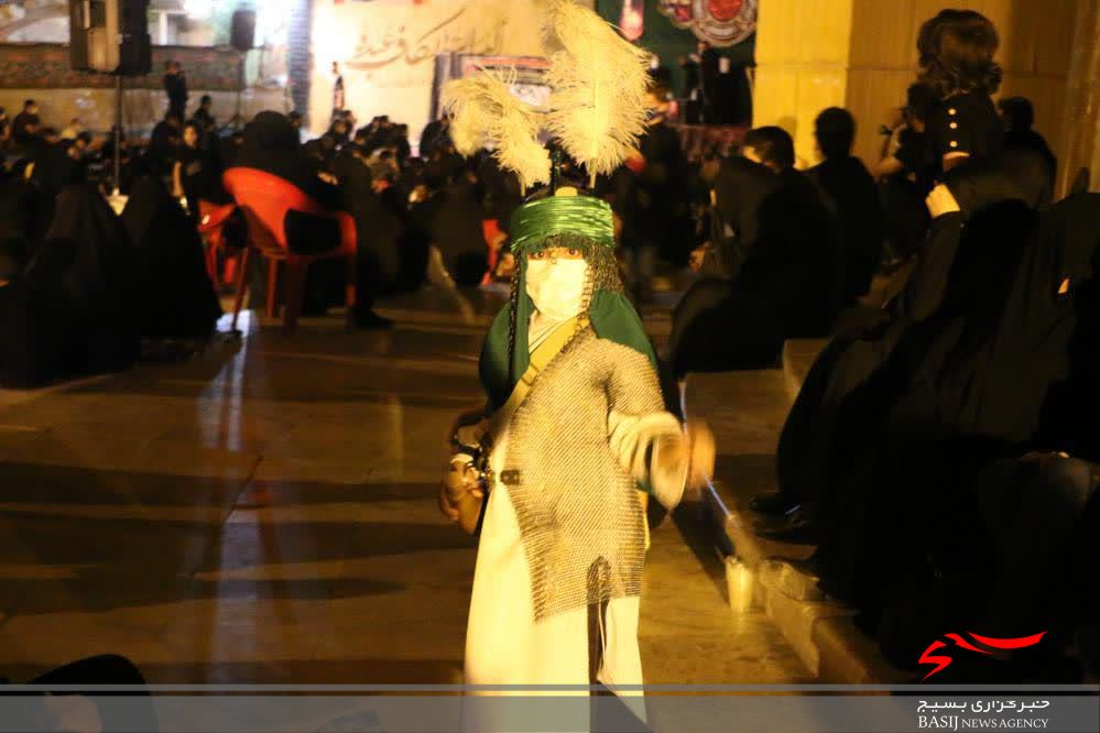 عزاداری شب عاشورا در حرم ۱۴ شهید گمنام کوه خضرنبی