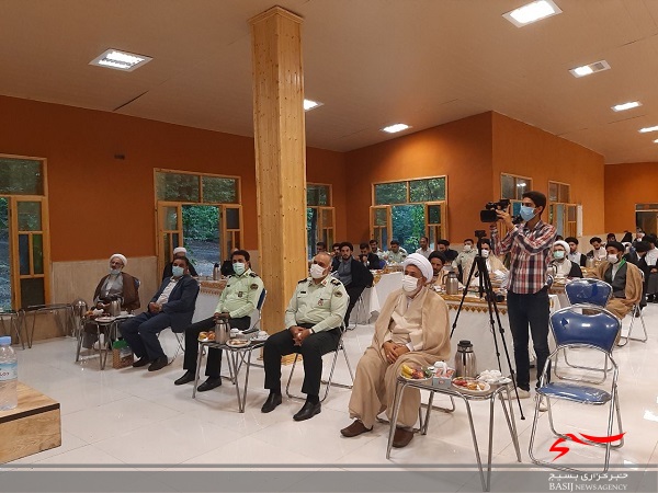 مبانی غدیر در جمهوری اسلامی پیاده سازی شده است