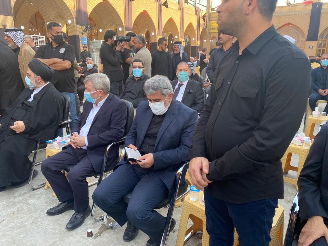 حضور سردار قاآنی در مجلس ختم آیت الله حکیم در نجف اشرف+عکس حضور سردار قاآنی در مجلس ختم آیت الله حکیم در نجف اشرف+عکس
