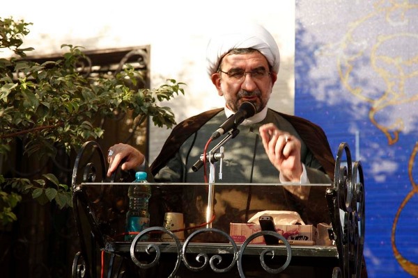 اولین آیین گرامیداشت؛زندهیاد «دکتر طوبی کرمانی» برگزار شد اولین آیین گرامیداشت؛زندهیاد «دکتر طوبی کرمانی» برگزار شد