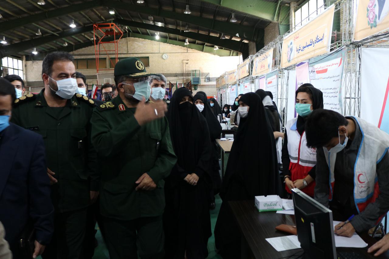 بازدید ریاست محترم سازمان بسیج مستضعفین از مرکز واکسیناسیون شهر ری بازدید ریاست محترم سازمان بسیج مستضعفین از مرکز واکسیناسیون شهر ری