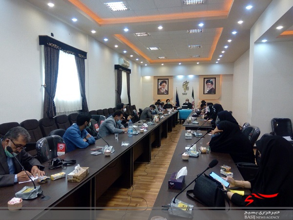 برگزاری 300 برنامه دفاع مقدسی در هزار سنگر