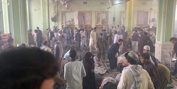 وقوع انفجار در مراسم نماز جمعه در قندهار افغانستان؛ ۱۶ شهید و ۳۲ مجروح