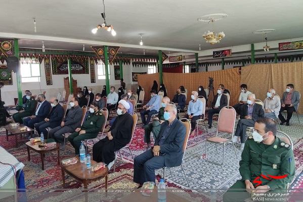 آیین اختتامیه احداث 500 واحد مسکن مددجویان کمیته امداد امام خمینی (ره) آیین اختتامیه احداث 500 واحد مسکن مددجویان کمیته امداد امام خمینی (ره)