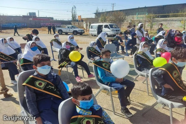 اجابت خواسته دانش&zwnj;آموزان روستای سلیمان&zwnj;آباد بهار توسط فرمانده نیروی انتظامی