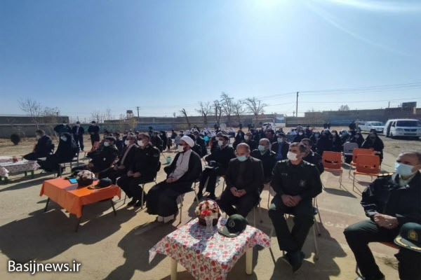 اجابت خواسته دانش&zwnj;آموزان روستای سلیمان&zwnj;آباد بهار توسط فرمانده نیروی انتظامی