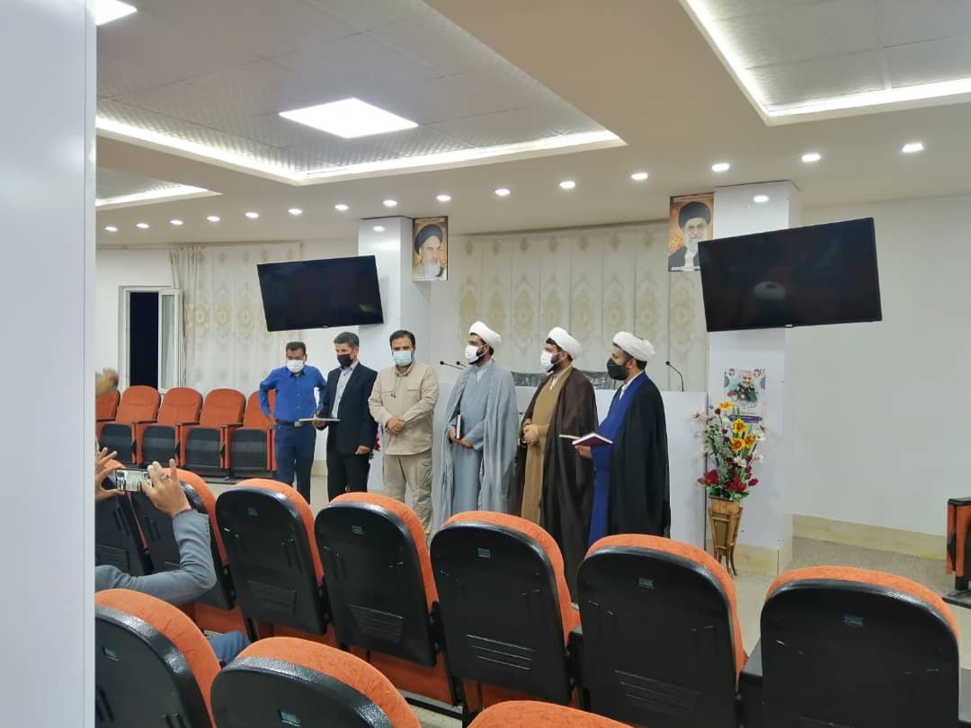 استان فارس از لحاظ مشکلات باید بعنوان استان کمتر برخوردار مورد توجه دولت و مجلس قرار گیرد