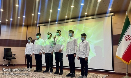 آیین تجلیل از خادمین اقامه نماز و خانواده&zwnj;های شهدا و جانبازان برگزار شد