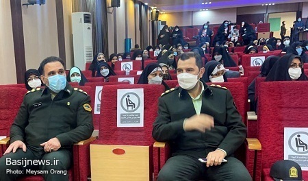 آیین تجلیل از خادمین اقامه نماز و خانواده&zwnj;های شهدا و جانبازان برگزار شد