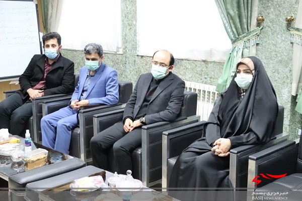ضرورت افزایش سرانه مطالعه بین آحاد بسیجیان / نقش مهم کتابخوانی در پیشرفت و توسعه جامعه ضرورت افزایش سرانه مطالعه بین آحاد بسیجیان / نقش مهم کتابخوانی در پیشرفت و توسعه جامعه