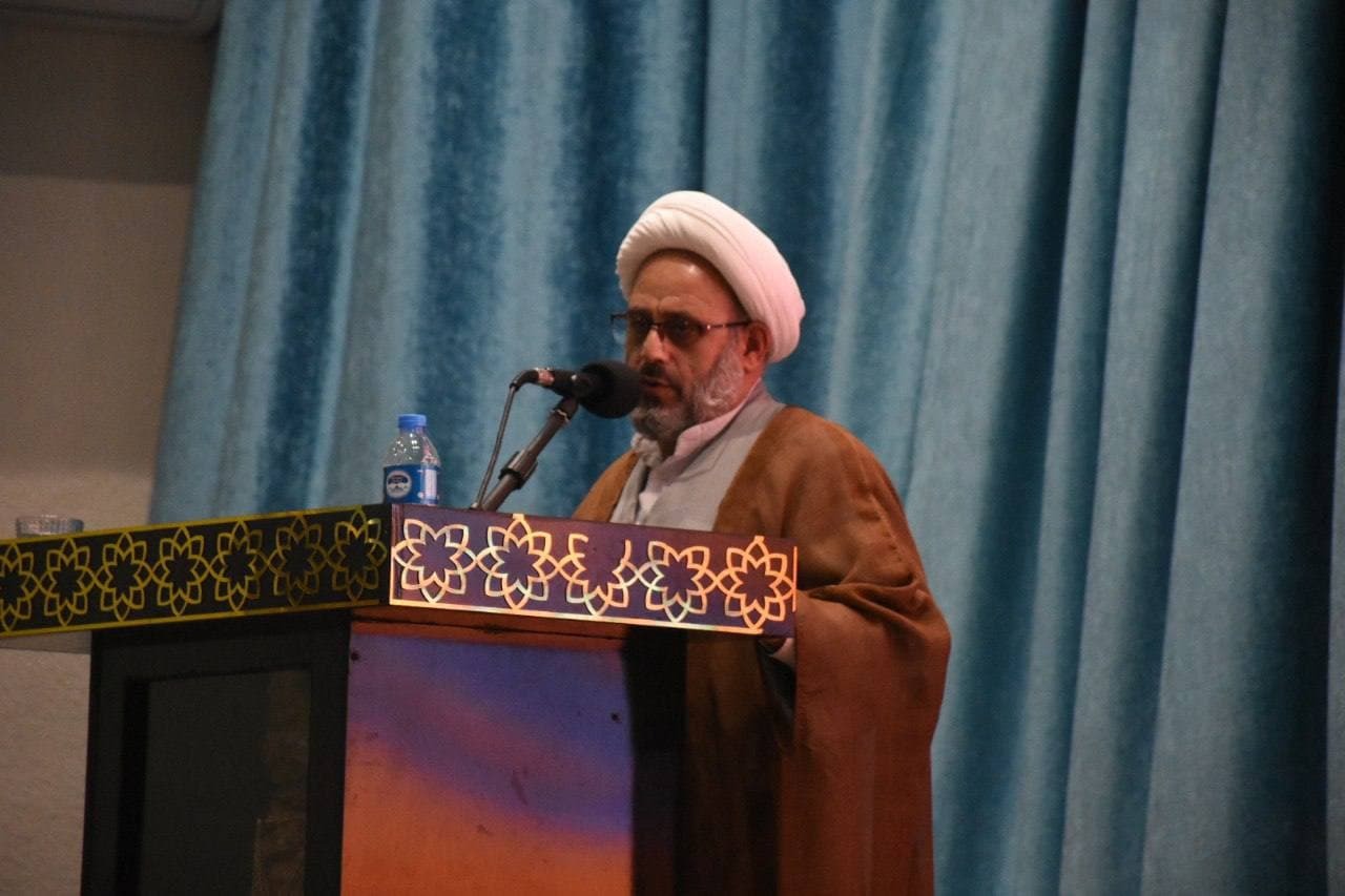 نماز، قدرت و اقتدار معنوی سپاه است