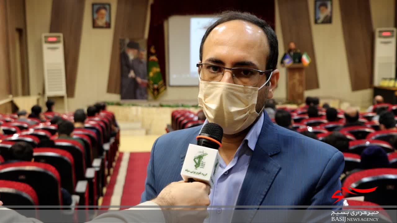 سپاه از نخبگان علمی حمایت میکند سپاه از نخبگان علمی حمایت میکند