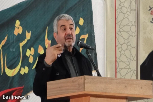 مسئولیت‌پذیری آگاهانه از اهداف و رسالت اصلی بسیج است/ انقلاب بدون مردم و بسیج بدون مردم معنا ندارد