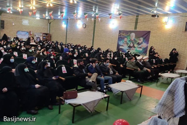 برگزاری همایش بانوان انقلابی و سبک زندگی اسلامی ایرانی در ملایر