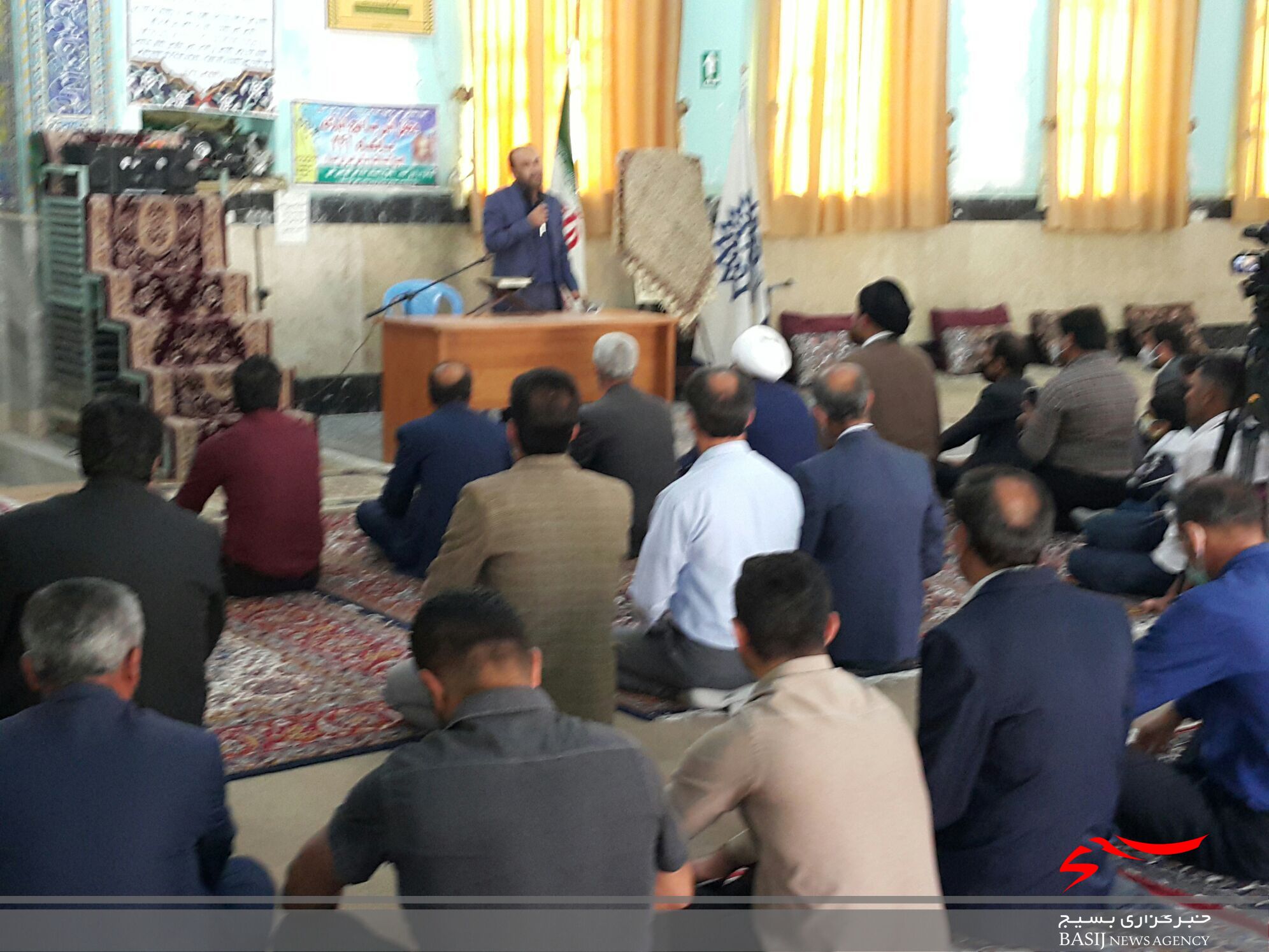 کتاب بوی تند خردل در یاسوج رونمایی شد