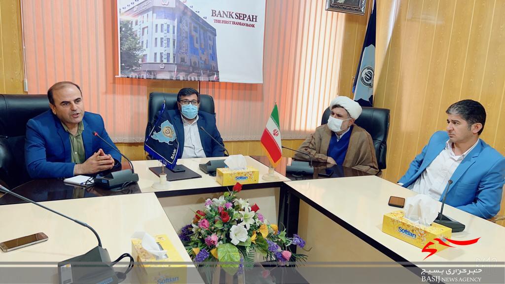 تجلیل از برگزیدگان 
