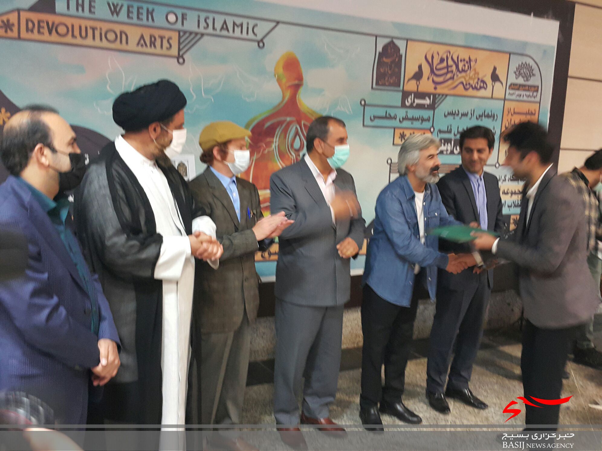 هنرمندان برگزیده سال ۱۴۰۰ کهگیلویه و بویراحمد تجلیل شدند+(تصاویر )