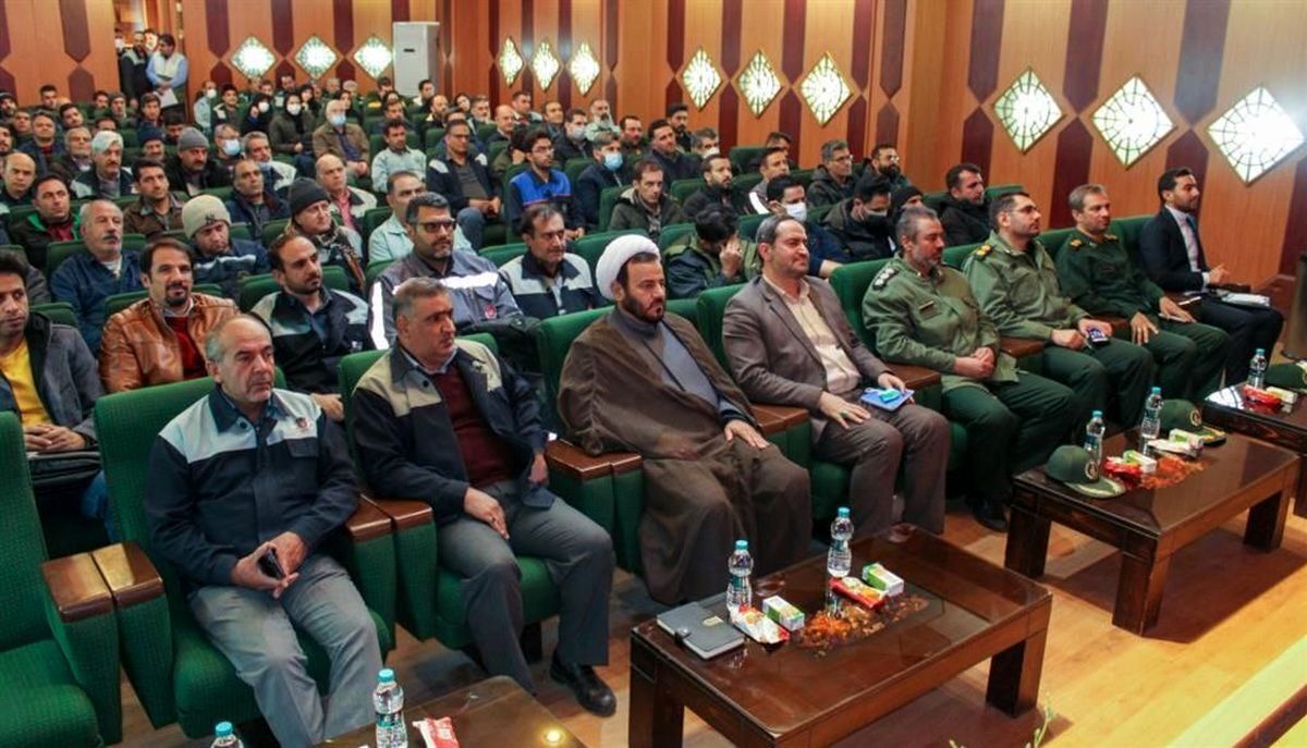برگزاری همایش جهادگران فاطمی و حیدریون تولید