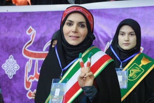 اجتماع دختران حاج قاسم در ورزشگاه 12 هزار نفری آزادی
