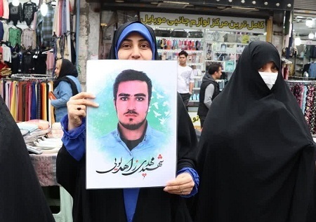 اجتماع حامیان حجاب و عفاف در آستان مقدس امامزاده حسن (ع)