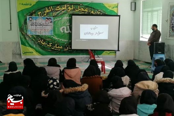 اردوی جهادی کانون بسیج هنرمندان جهرم برگزار شد