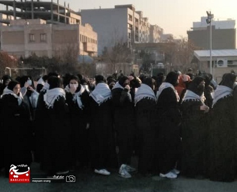 اولین اعزام اردوی راهیان نور دانش آموزان دختر به مناطق عملیاتی جنوب کشور