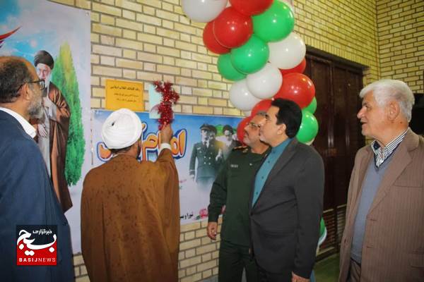 زنگ انقلاب در مدارس بخش دلوار به صدا در آمد