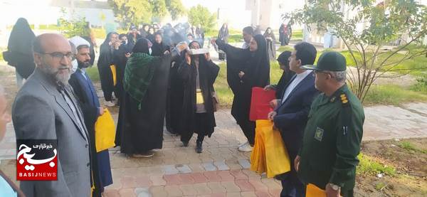 اعزام دانش آموزان مدارس دخترانه دلوار به اردوی راهیان نور اعزام دانش آموزان مدارس دخترانه دلوار به اردوی راهیان نور