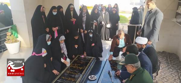 اعزام دانش آموزان مدارس دخترانه دلوار به اردوی راهیان نور اعزام دانش آموزان مدارس دخترانه دلوار به اردوی راهیان نور