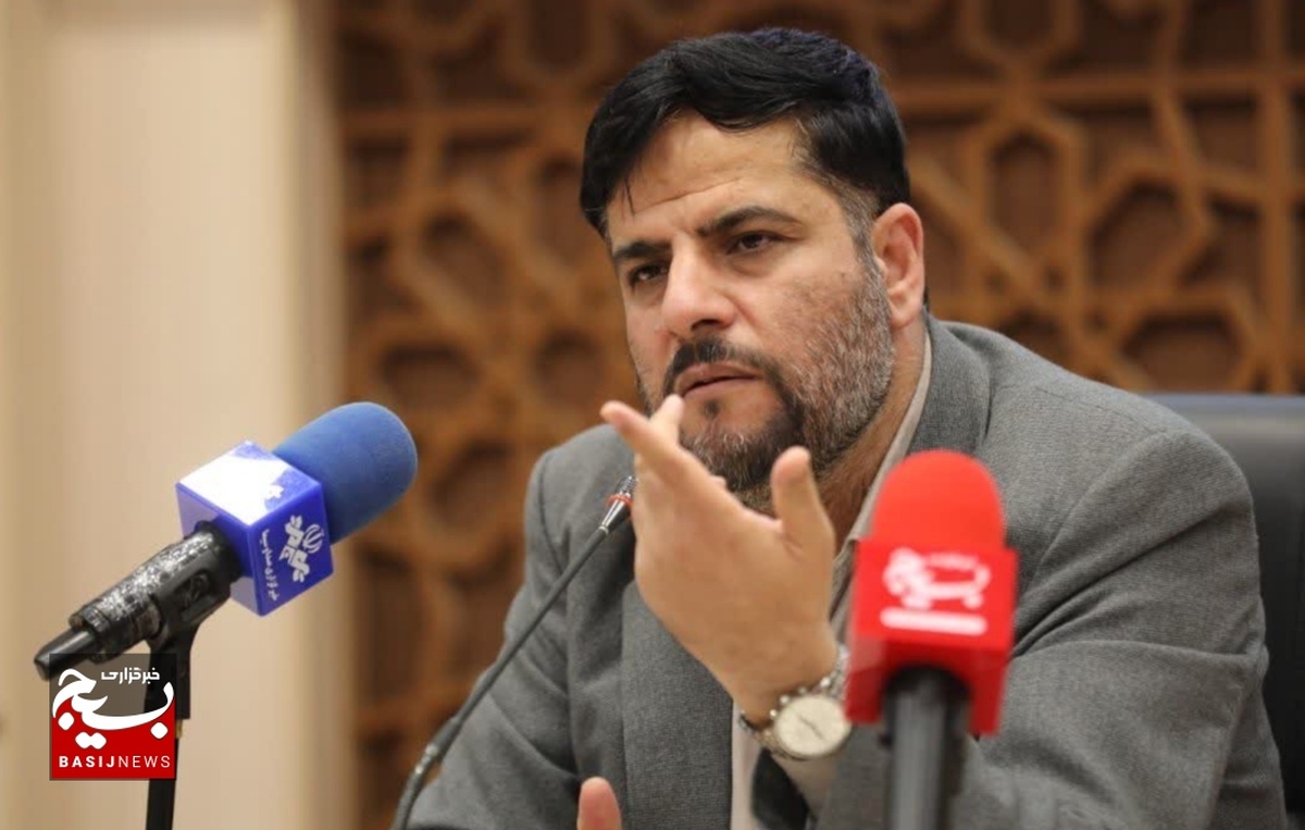 تیم مذاکراتی ما باید بحث بازگشت اموال مسروقه ملت ایران را به مذاکرات هسته‌ای الحاق کند