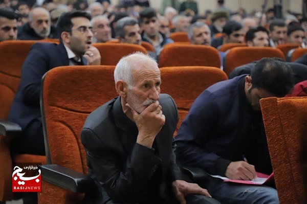 عشایر بهترین عملکرد را در اقتصاد مقاومتی دارند