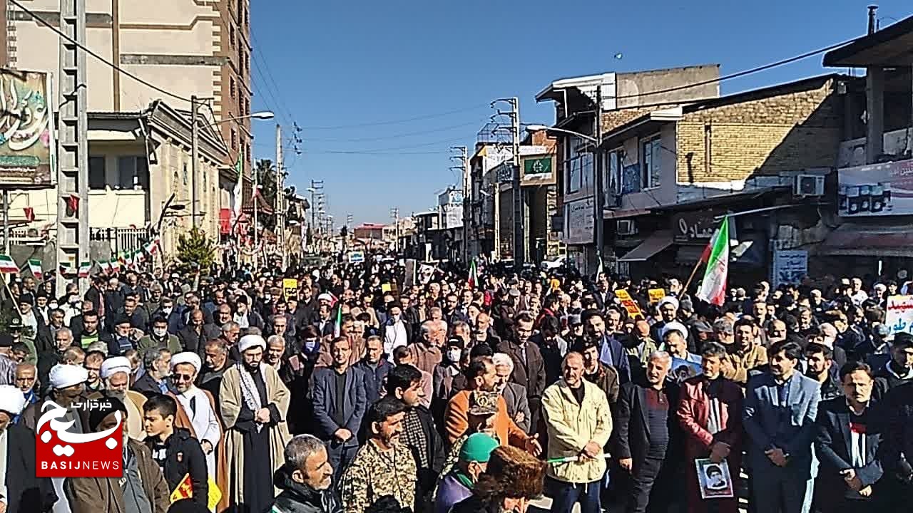 علوی تبار‌ها پیشتاز در خلق حماسه یوم الله ۲۲ بهمن /‌ ای رهبر آزاده،جانم به قربان تو + عکس و فیلم