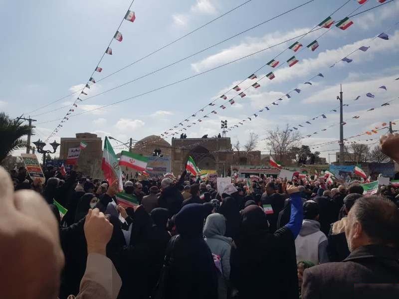 نمایش شکوه پیروزی در استان مرکزی/ همه آمده اند