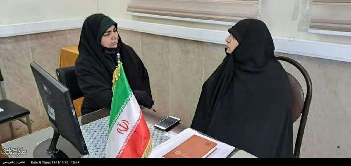 زنان انسان ساز و تمدن ساز هستند