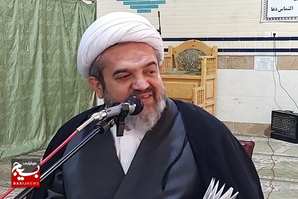 تشکیل «بنیاد صیانت از خانواده» در حاشیه ورامین/ از کمک به جوانان برای ازدواج تا ایجاد اشتغال تشکیل «بنیاد صیانت از خانواده» در حاشیه ورامین/ از کمک به جوانان برای ازدواج تا ایجاد اشتغال