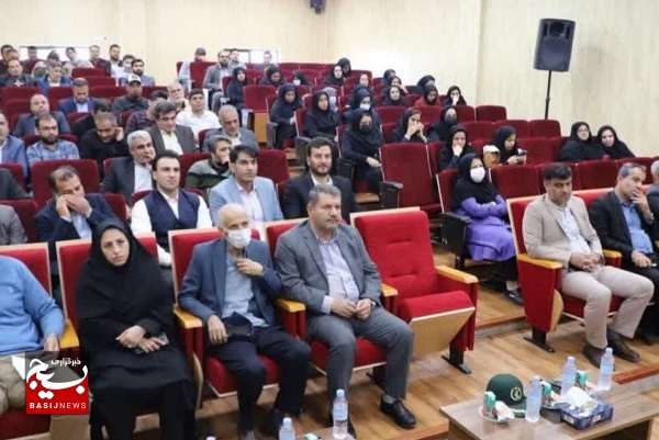 کار جهادی تنها راه برونرفت از مشکلات کشور است کار جهادی تنها راه برونرفت از مشکلات کشور است