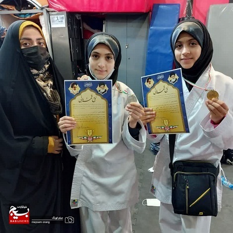 مسابقات ورزشی در رشته کاراته دختران برگزار شد