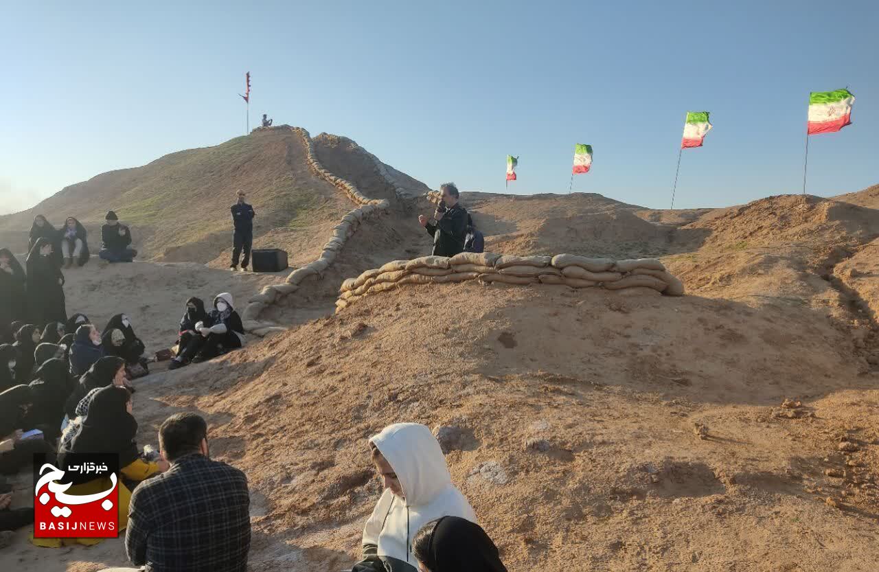دانش آموزان سمپادی از یادمان شهید حسن باقری بازدید کردند