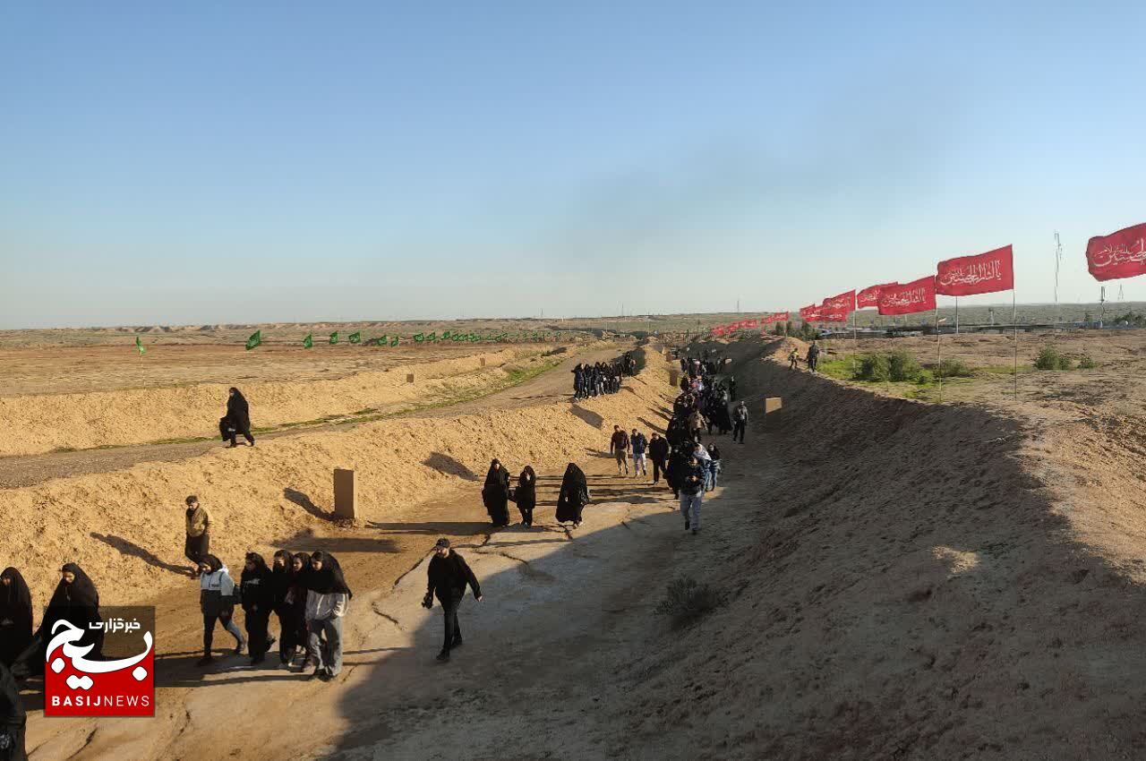 دانش آموزان سمپادی از یادمان شهید حسن باقری بازدید کردند