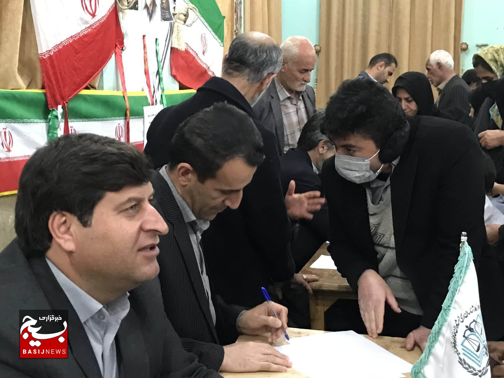 تداوم خدمات رایگان حقوقدانان بسیجی به مردم در یاسوج/ طرح