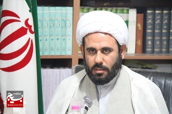 معلمان دانش آموزان را با فرهنگ قوی ایران آشنا کنند. معلمان دانش آموزان را با فرهنگ قوی ایران آشنا کنند.