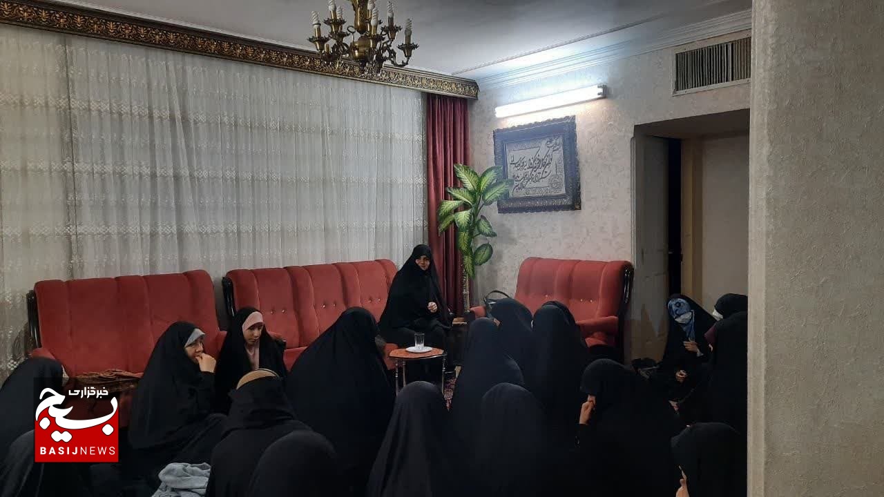 بررسی رابطه بین ایمان و توحید در جامعه با نگاه به کتاب«طرح کلی اندیشه اسلامی در قرآن»