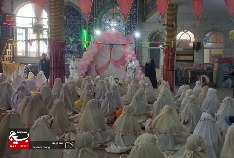 مراسم جشن تکلیف ۱۳۰ نفری دختران نوجوان