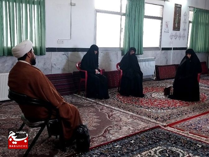 گرامیداشت روز قشر بسیج جامعه زنان و سالروز ابلاغ پیام رهبر معظم انقلاب به کنگره ۷هزار شهید زن کشور در استان